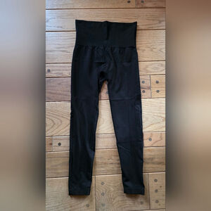 Homma Black High Waisted Compression Leggings NWOT